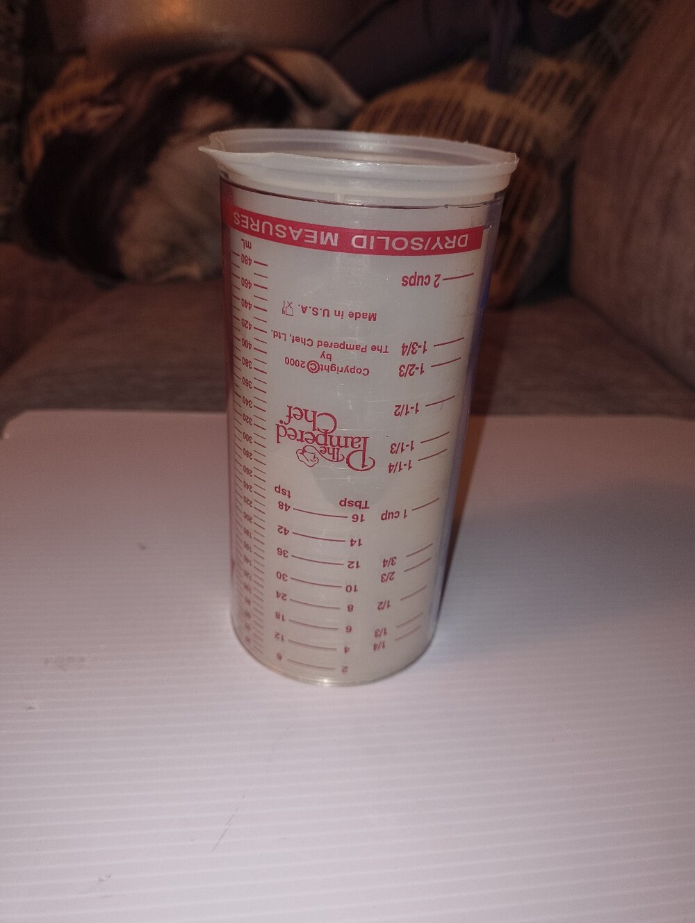The Pampered Chef Clear Measuring Cup with Red Markings